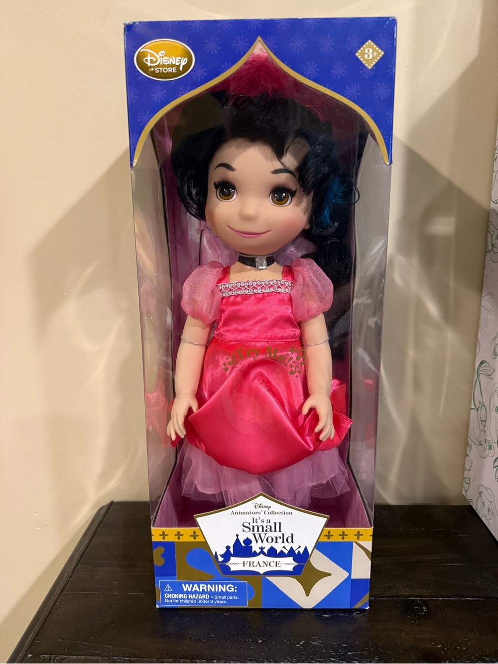 Disney Animators FRANCE Small World Singing Doll
